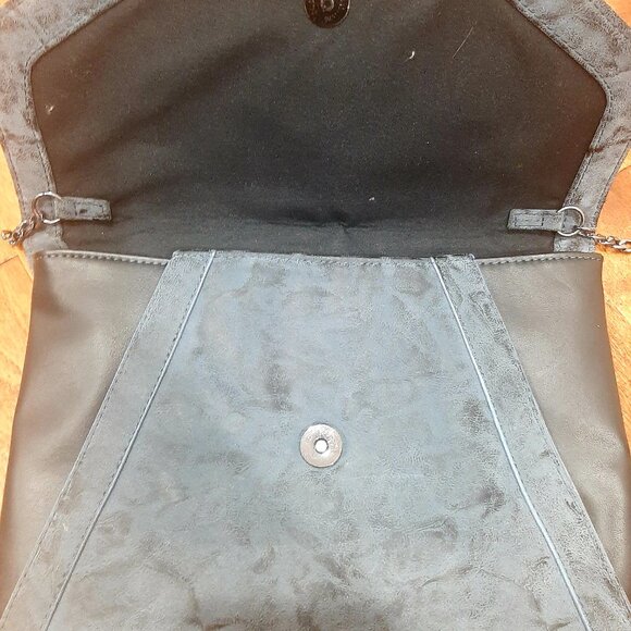Distressed look evening purse - Picture 12 of 15
